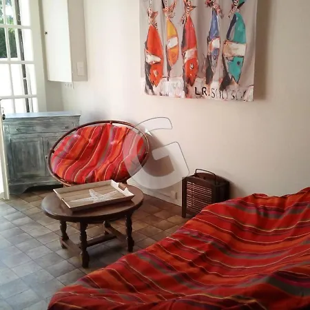 Ferienhaus Maison 6 Pers A 200m De La Du Rocher, - Confort Et Activites Familiales - Fr-1-357-234